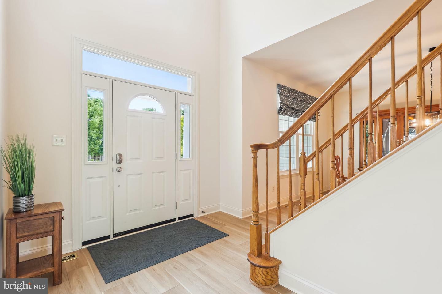 Property Photo: 831 Macalister Drive SE VA 20175