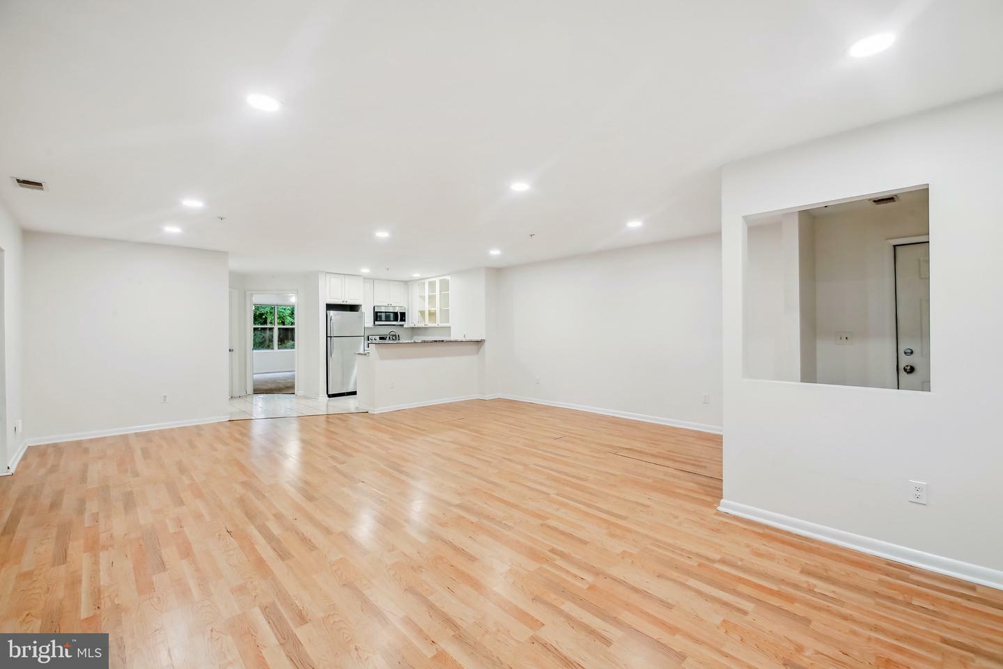 Property Photo: 30 Hearthstone Court C MD 21403
