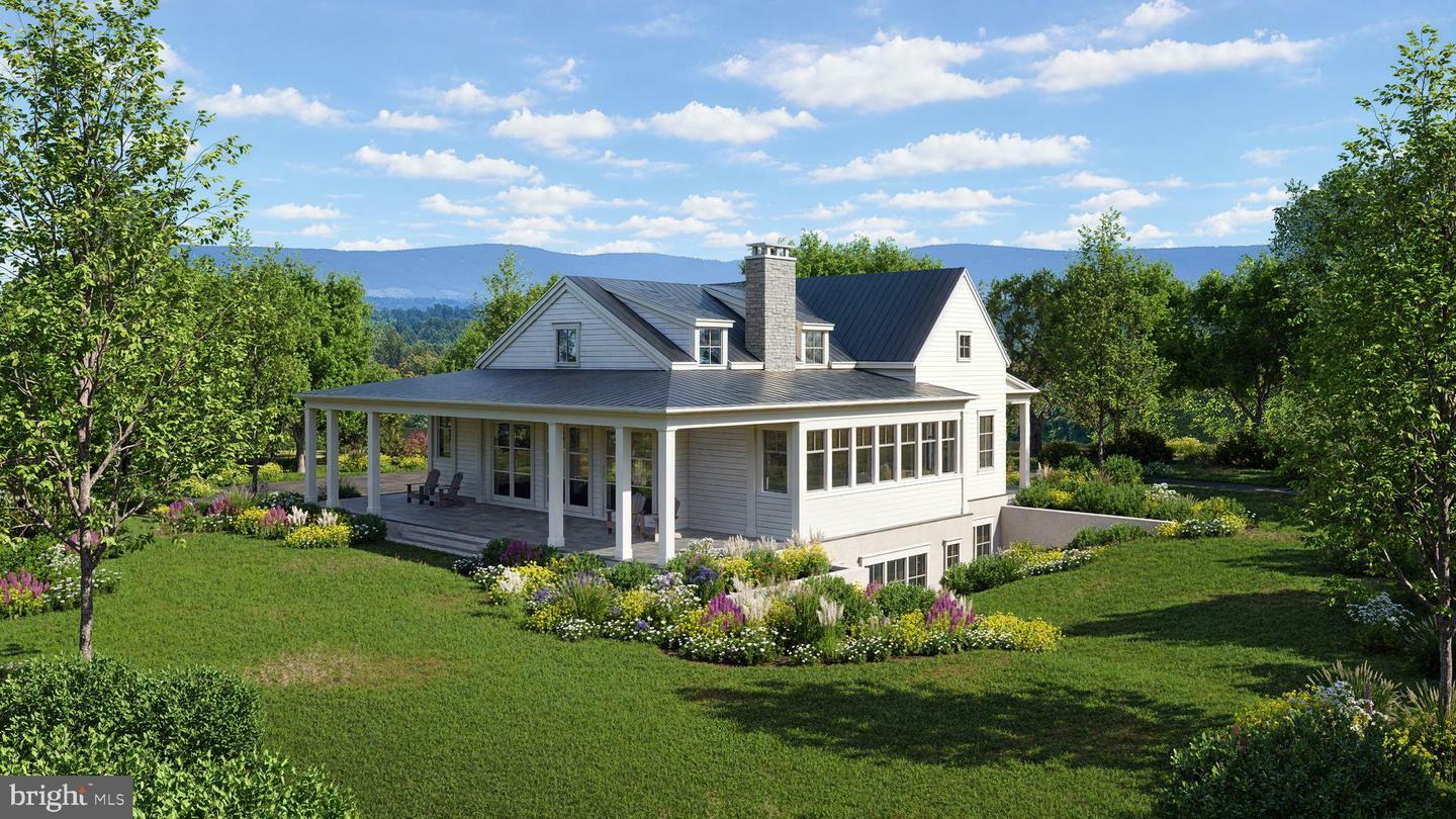 Property Photo: 505 Martingale Ridge Drive VA 20117
