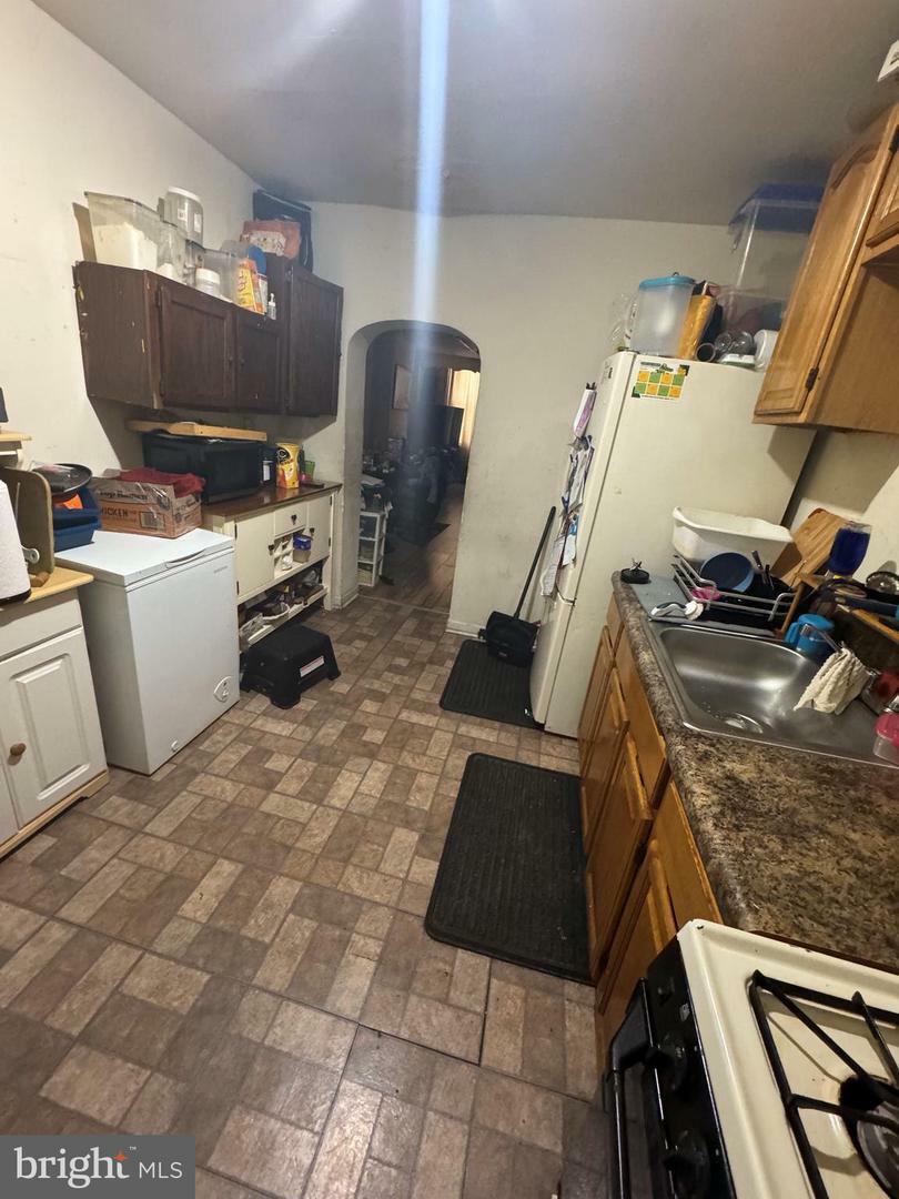 Property Photo: 2106 Earp Street PA 19146