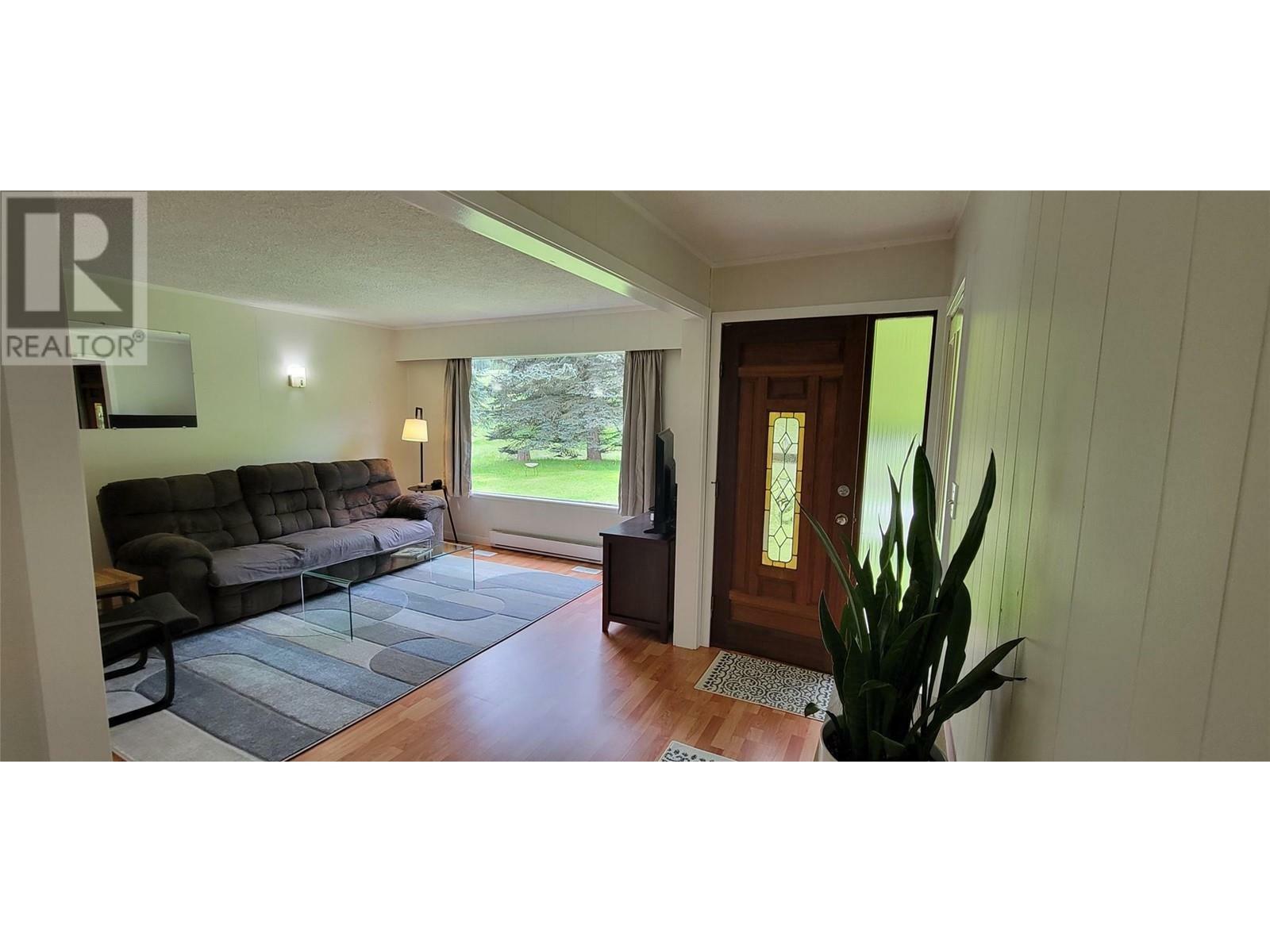 Property Photo: 6222 Slocan River Road BC V0G 2J0