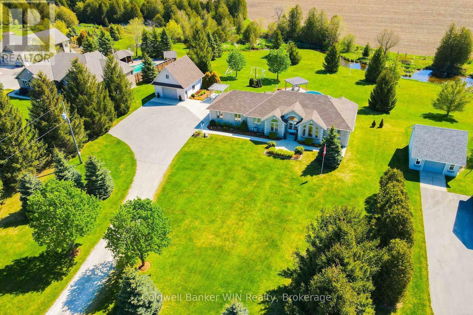 Property Photo: 411317 Southgate Siderd 41 Sideroad North ON N0G 2L0