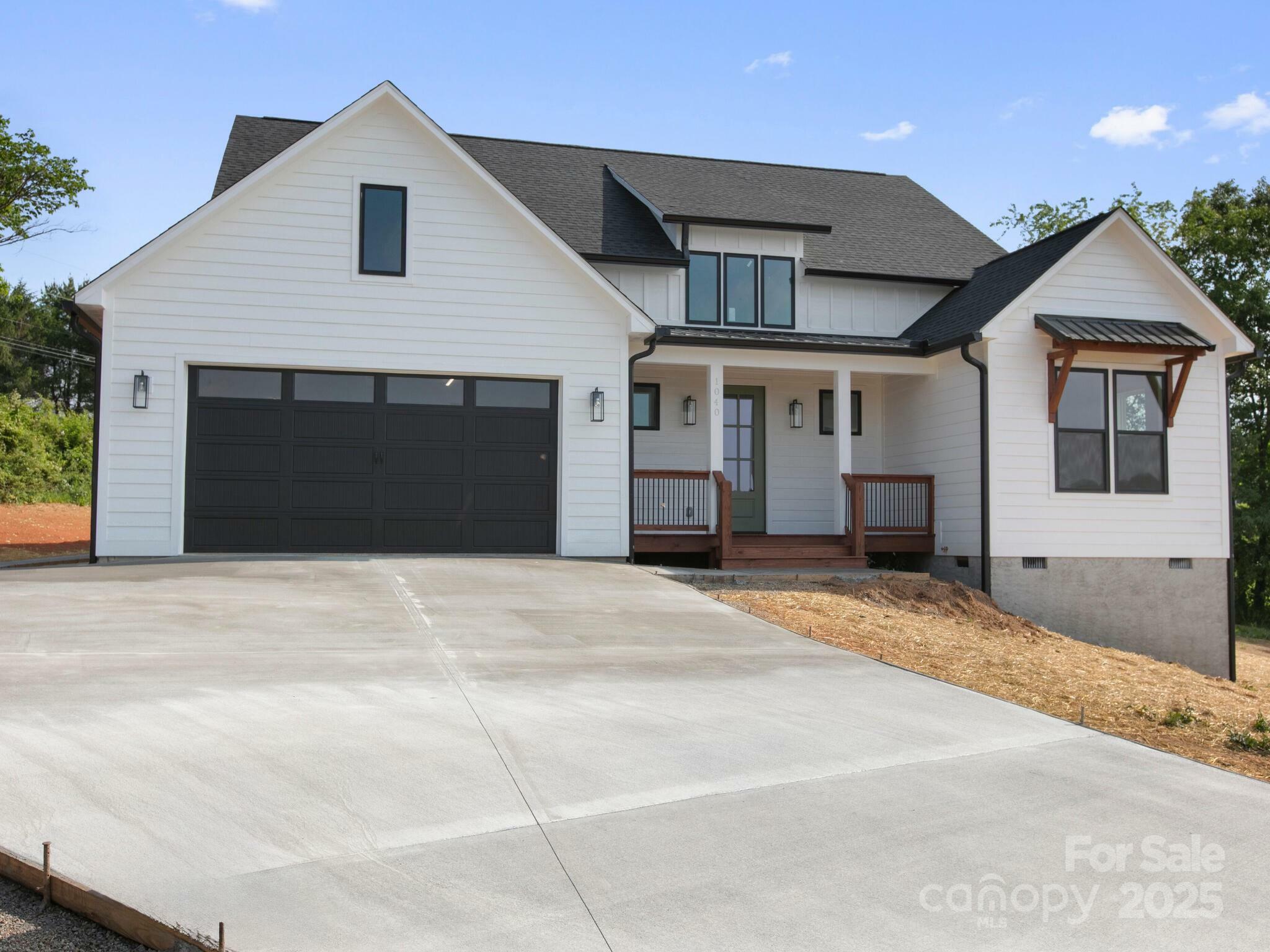 Property Photo:  1040 Morlin Acres Drive  NC 28753 