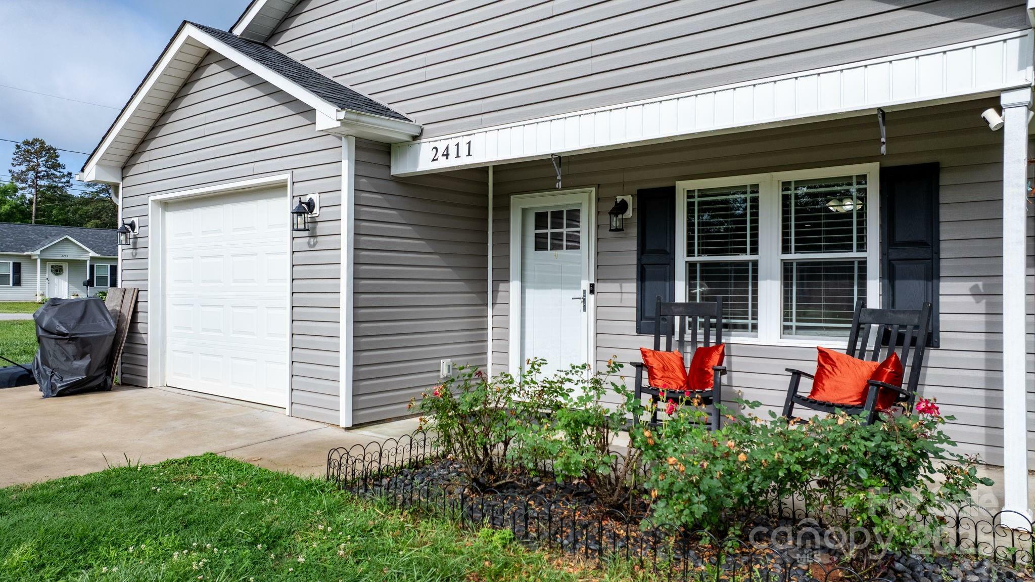 Property Photo:  2411 28th Street NE  NC 28601 