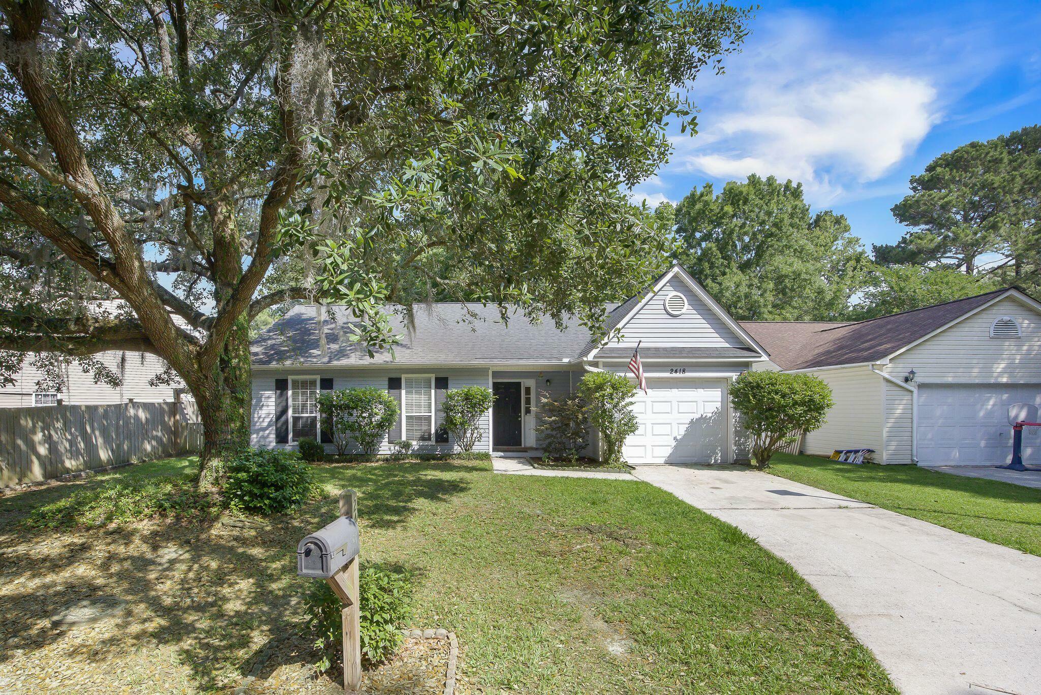 Property Photo: 2418 Castlereagh Road SC 29414