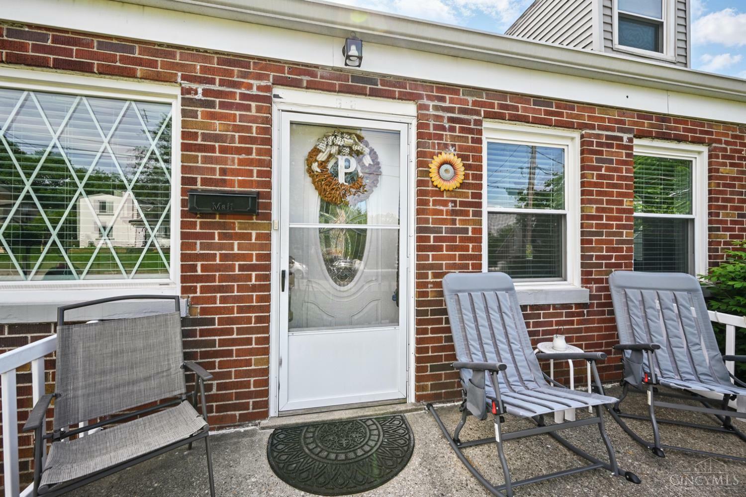 Property Photo: 5462 Philloret Drive OH 45239