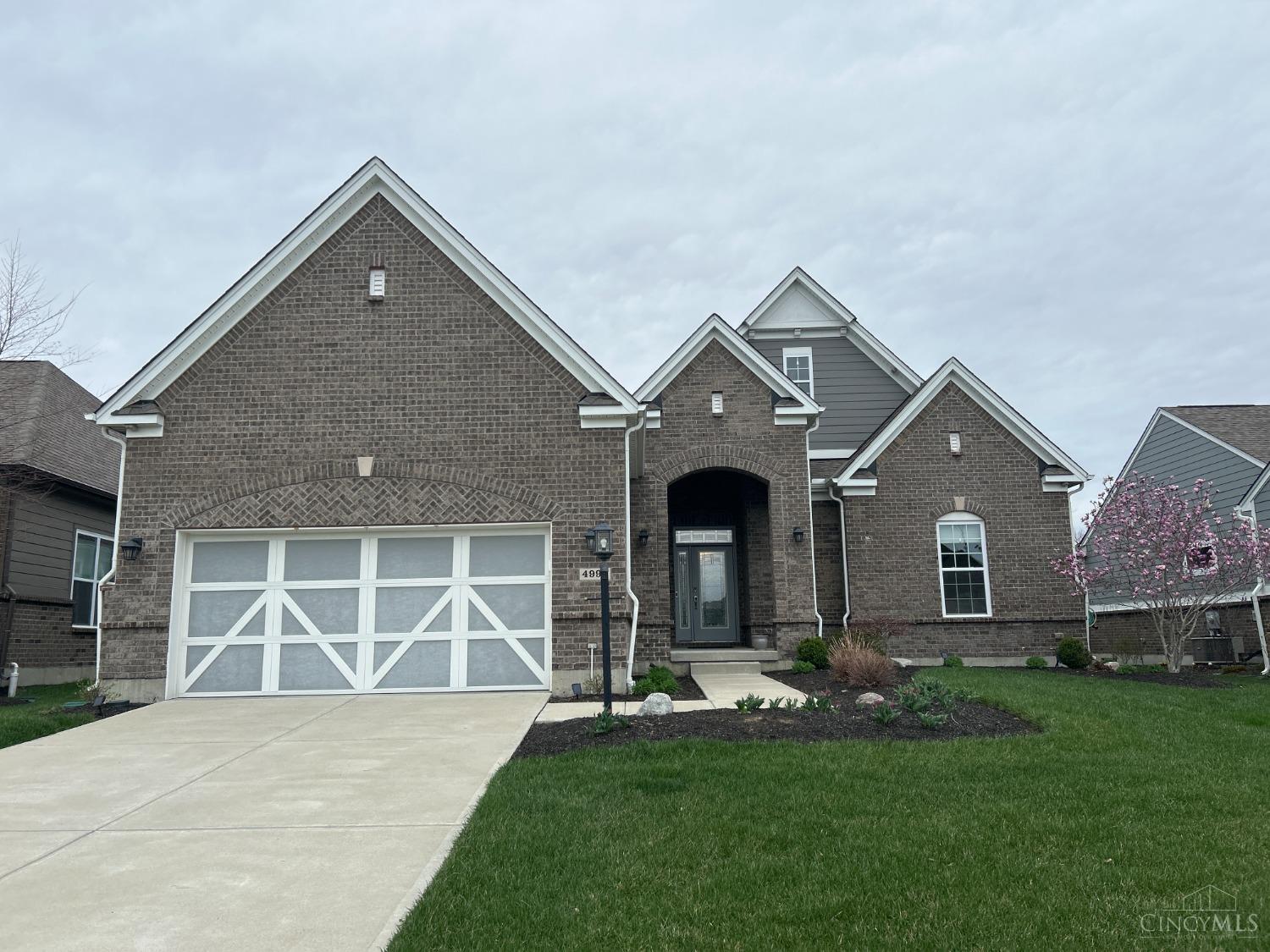 Property Photo: