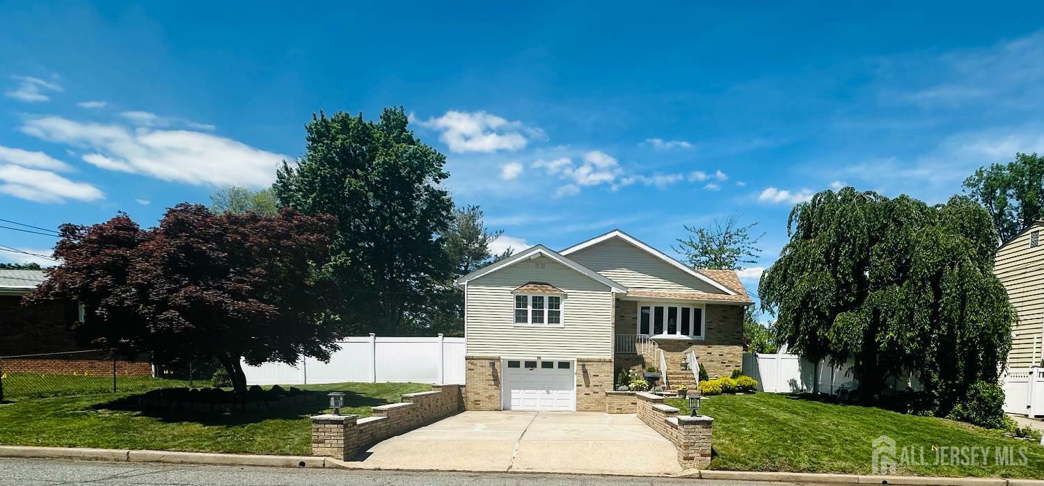 201 Summit Avenue  Fords NJ 08863 photo