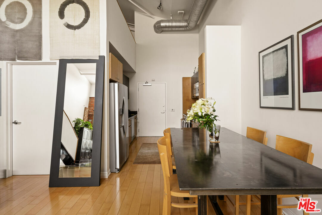 Property Photo: 120 S Hewitt St CA 90012