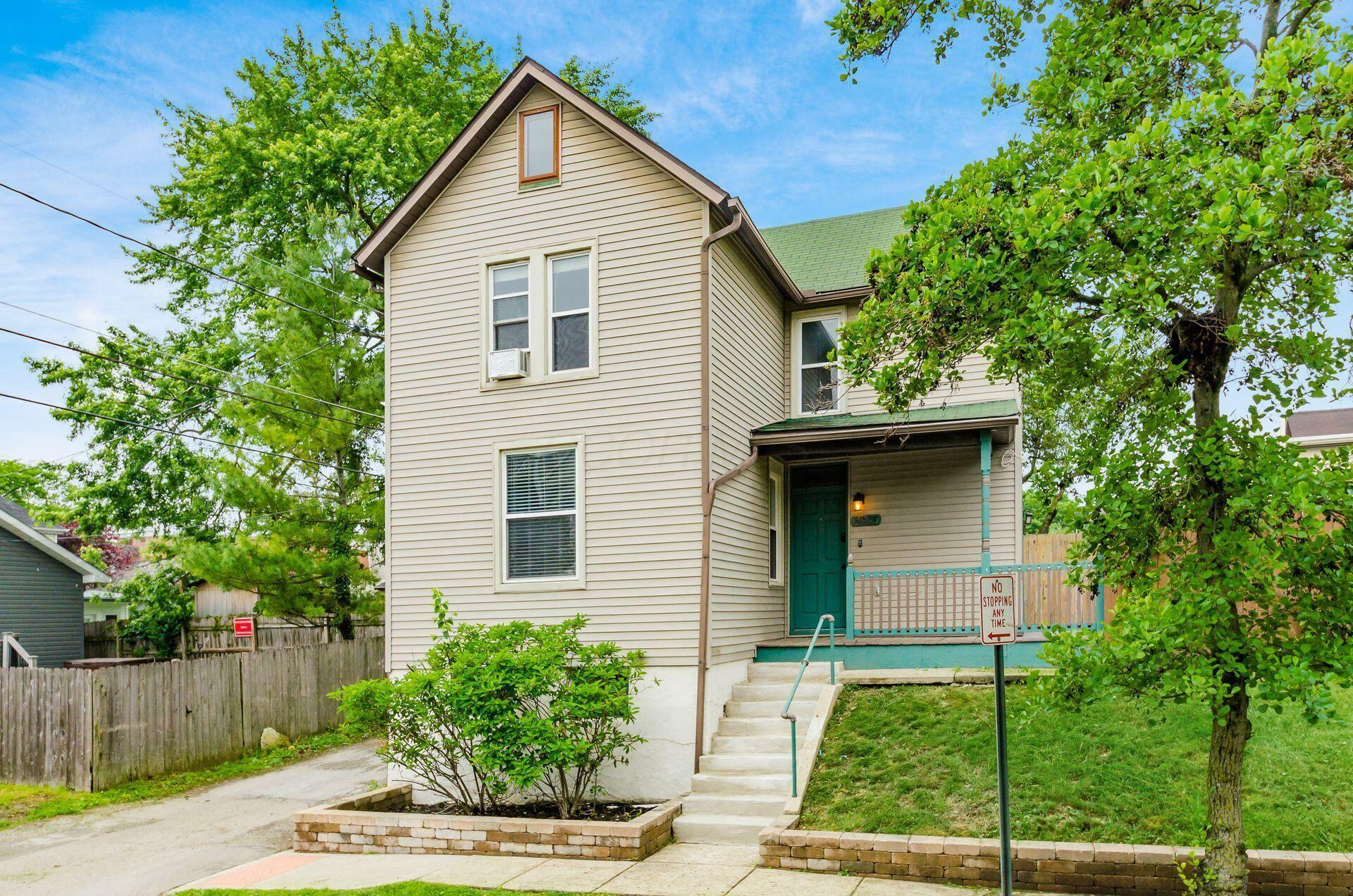 Property Photo: 1089 Perry Street OH 43201