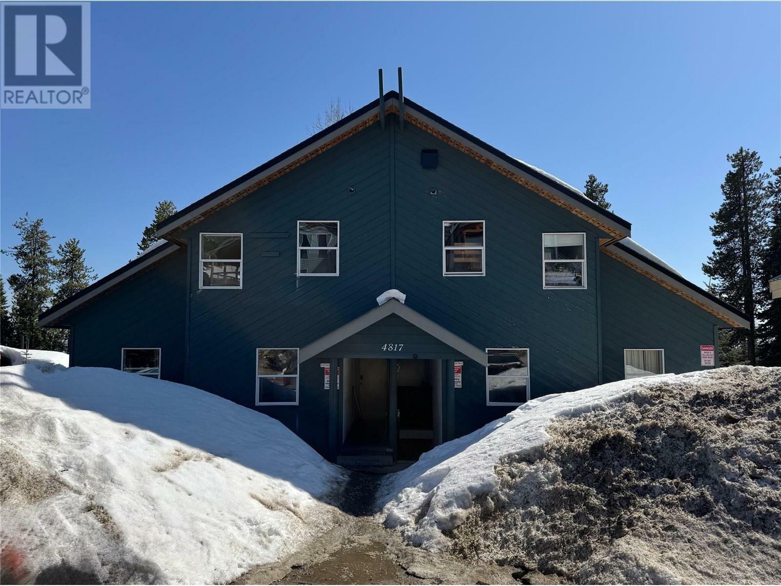 Property Photo: 4817 Snowpines Road C BC V1V 1P3