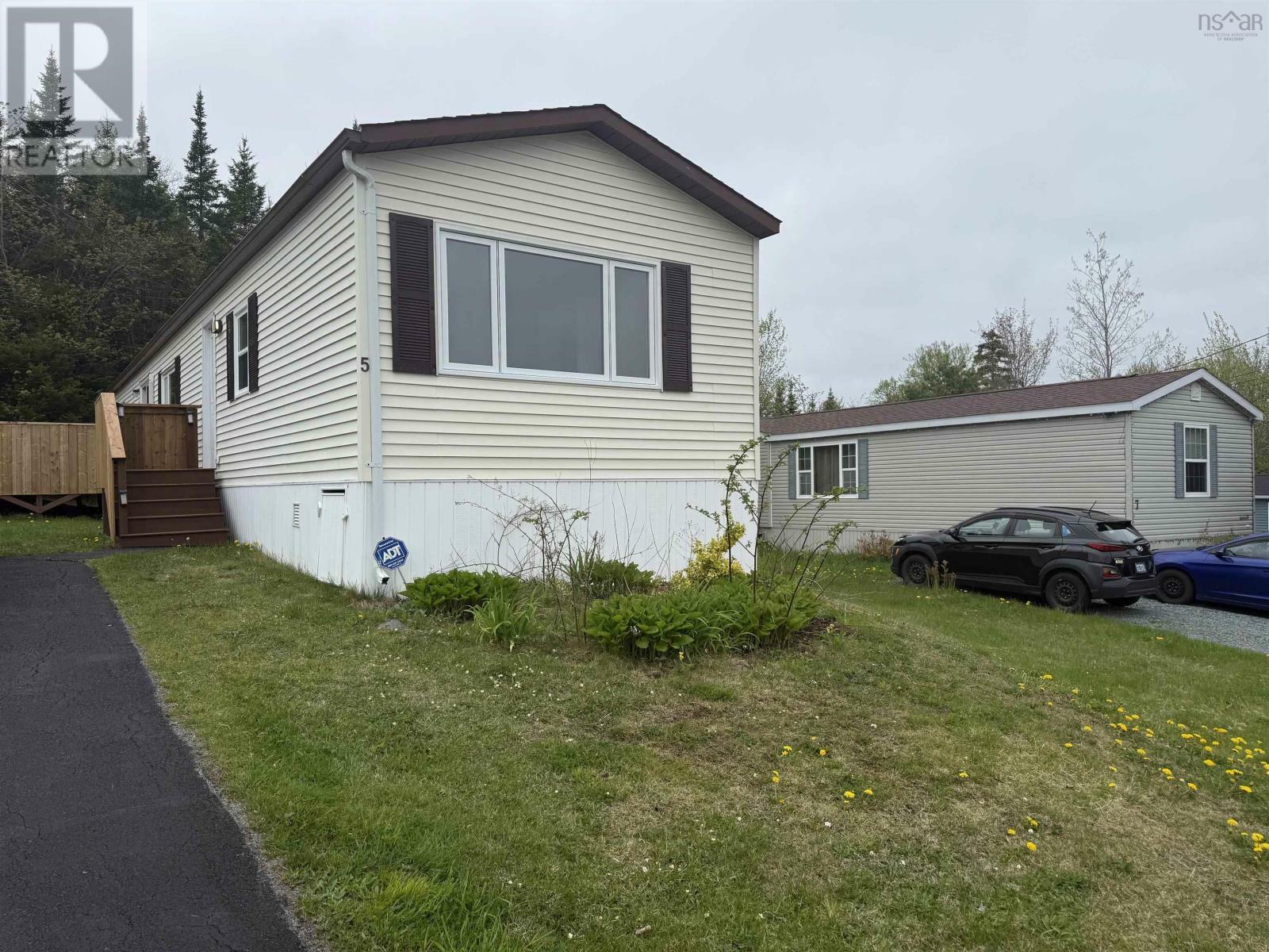 Photo de la propriété: 5 Bumpy Lane NS B3E 1B9