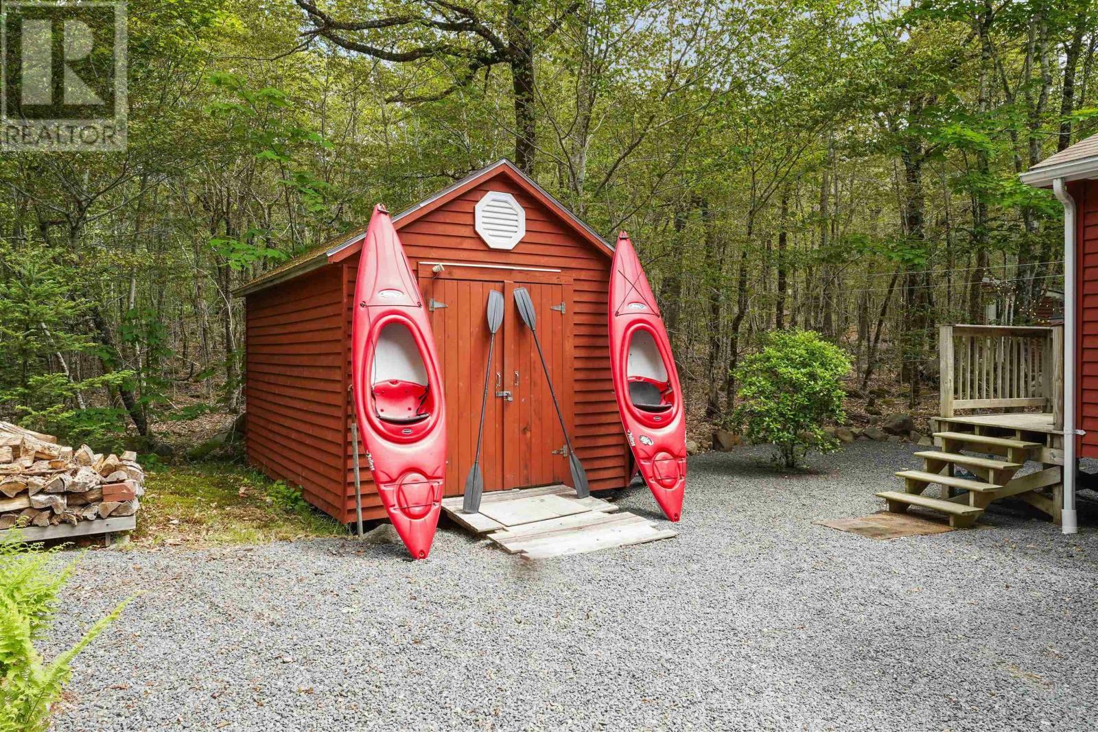 Property Photo: 571 Turner Point Drive NS B0J 2E0