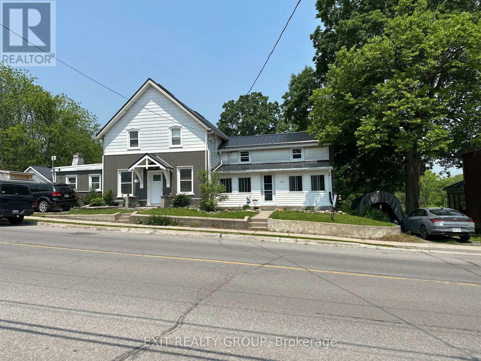 Property Photo: 108 St Lawrence Street West ON K0K 2K0