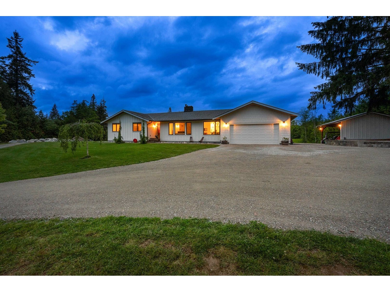 Property Photo: 22125 102 BC V1M 3V3