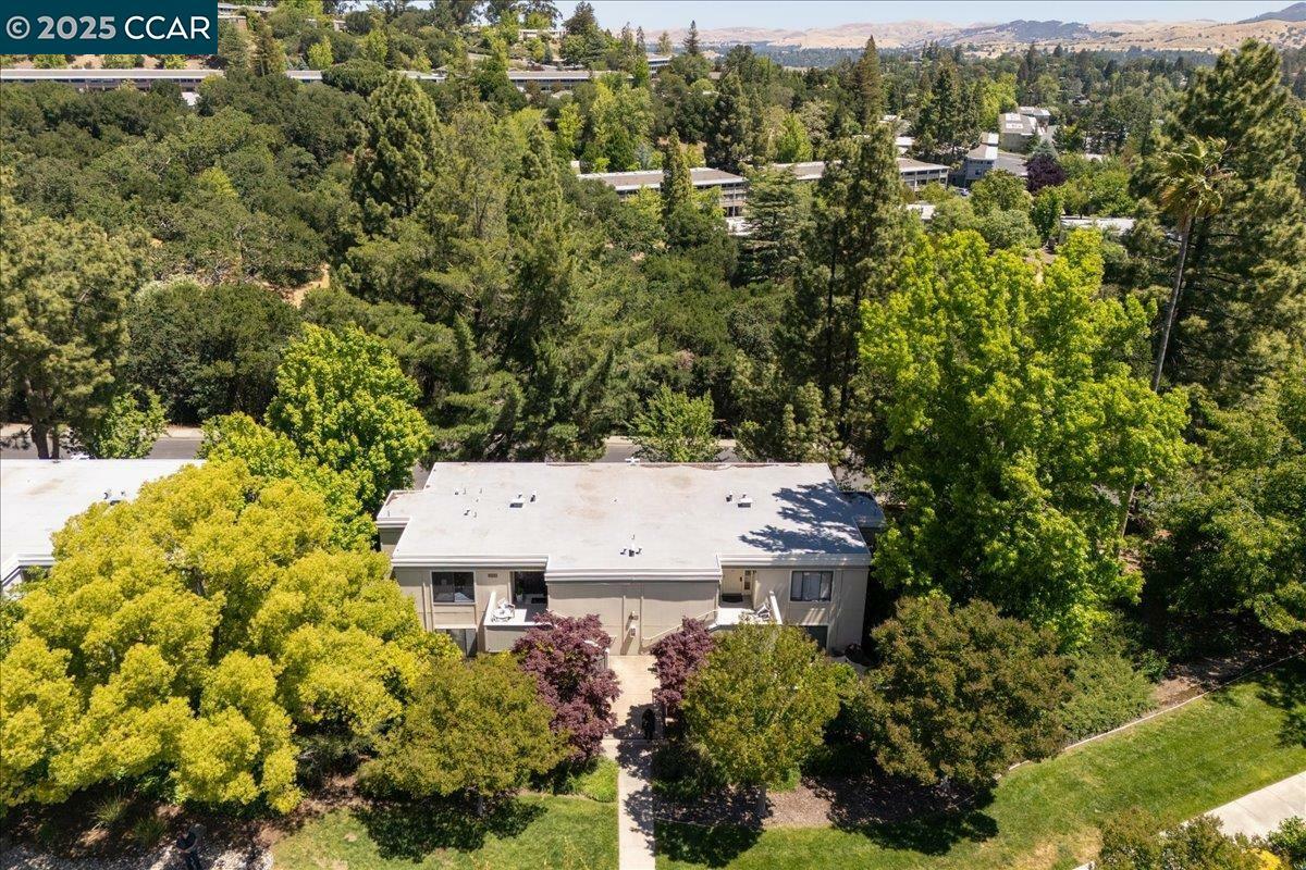 2749 Pine Knoll Dr. 1  Walnut Creek CA 94595 photo