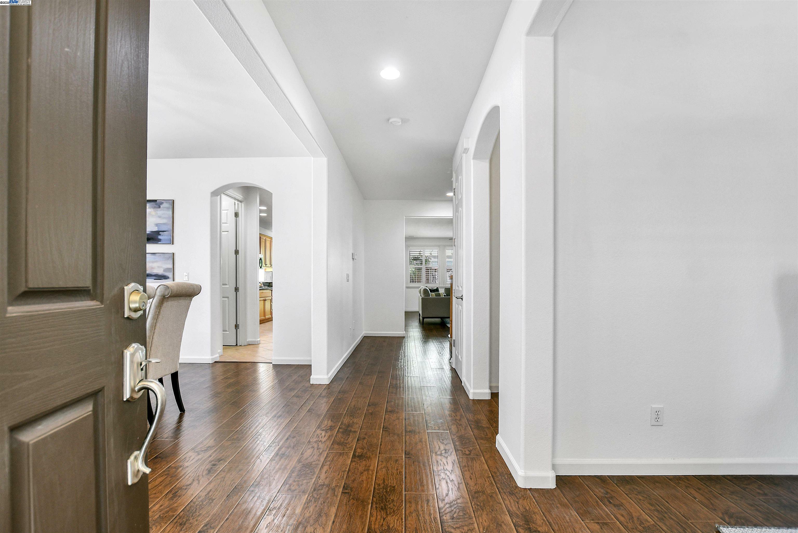 Property Photo: 5618 Arcadia Cir CA 94505
