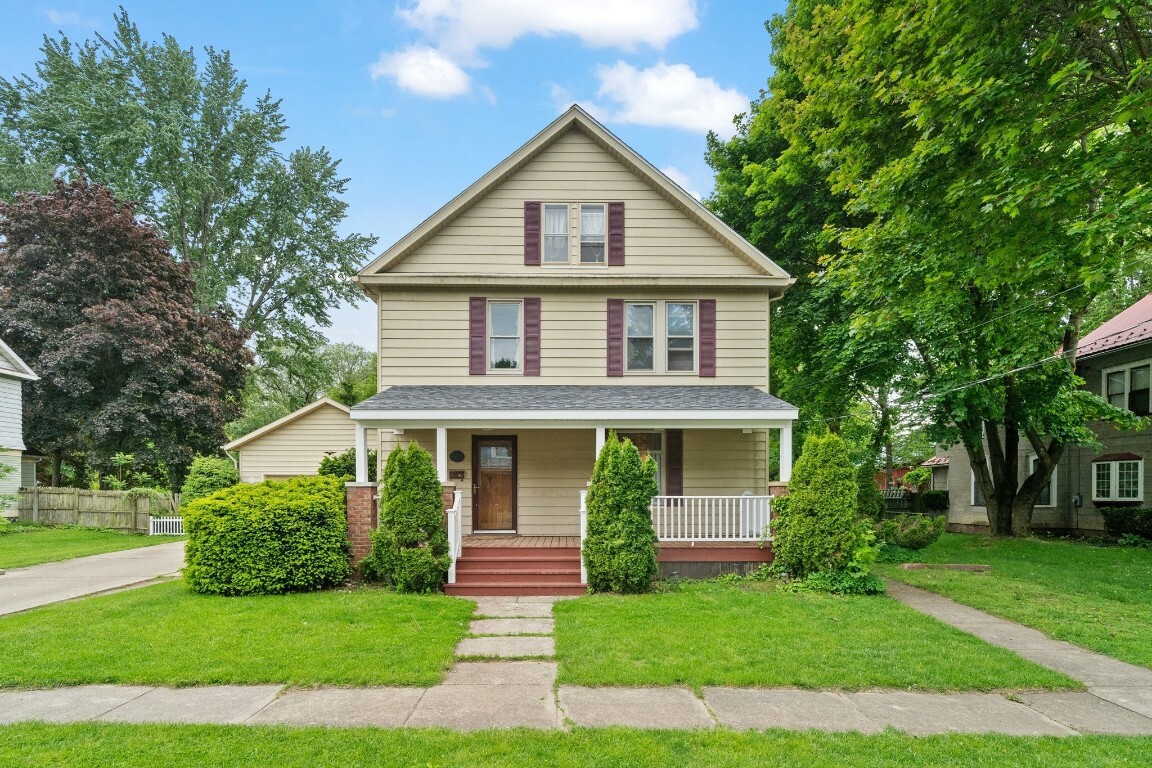 Property Photo: 140 Myrtle Street PA 16417