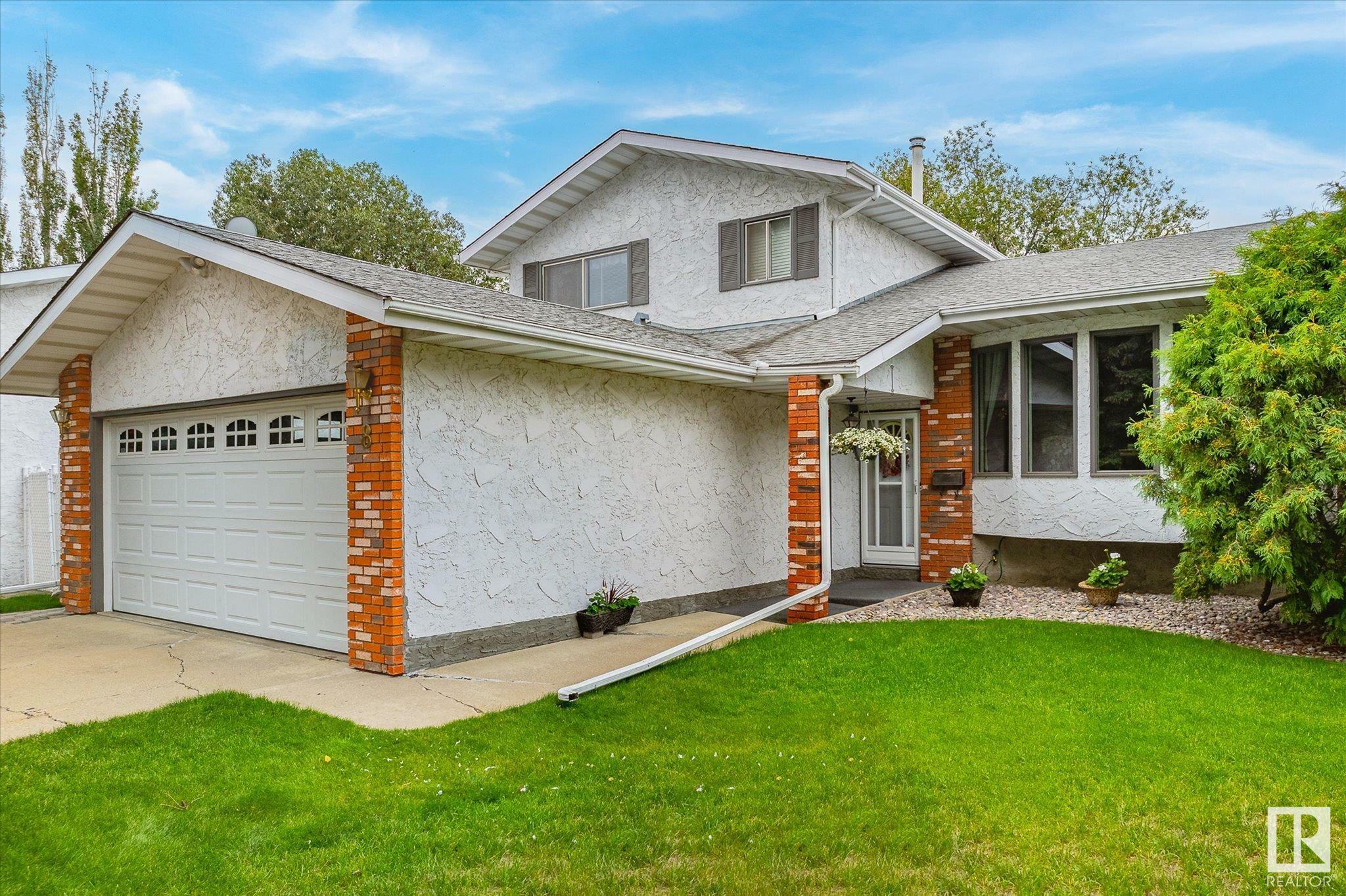 Photo de la propriété: 8 Waverley Crescent AB T7X 1N4