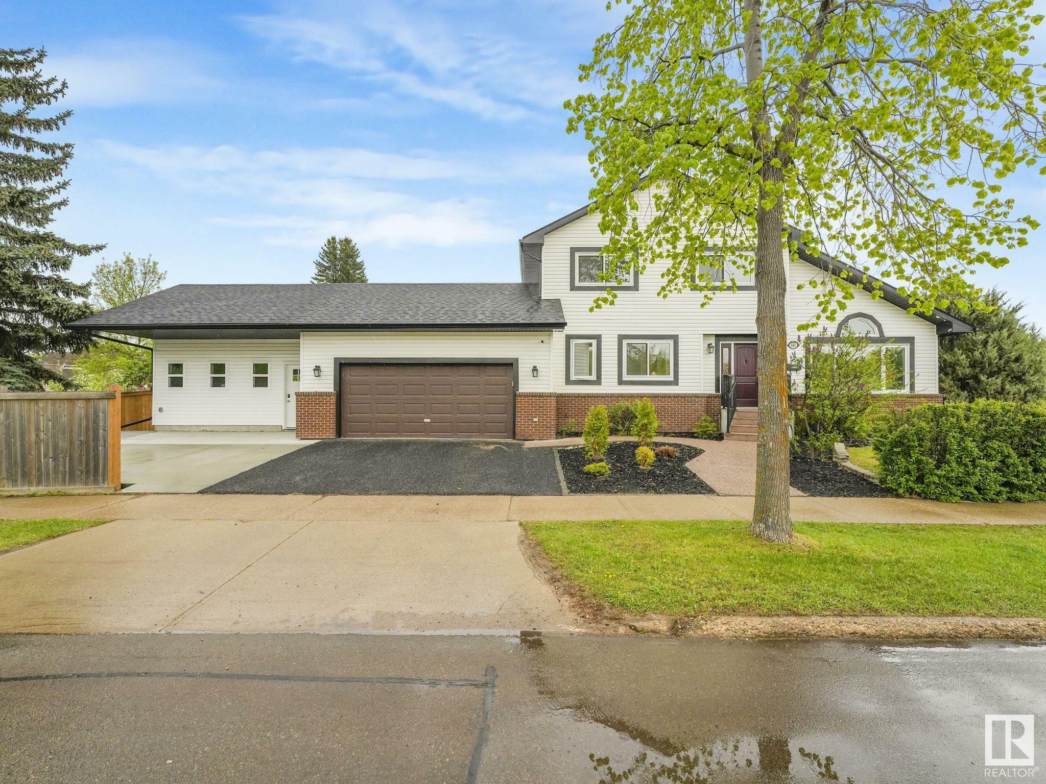 Property Photo: 843 Wanyandi Road NW AB T5T 2X3