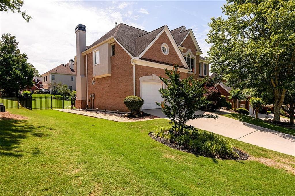 Property Photo: 2484 Mossy Branch Drive GA 30078