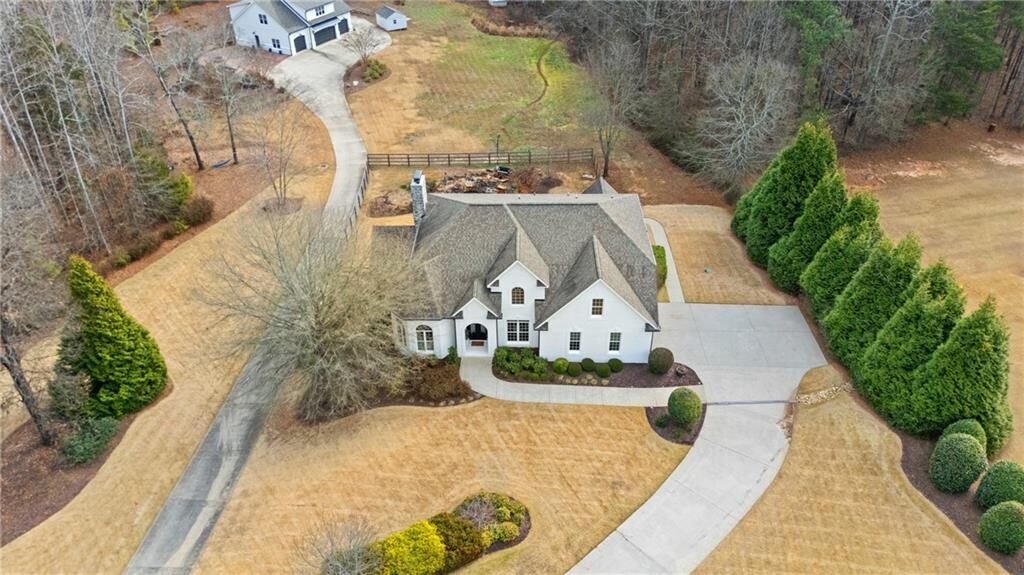 Property Photo: 590 Arthur Road GA 30115