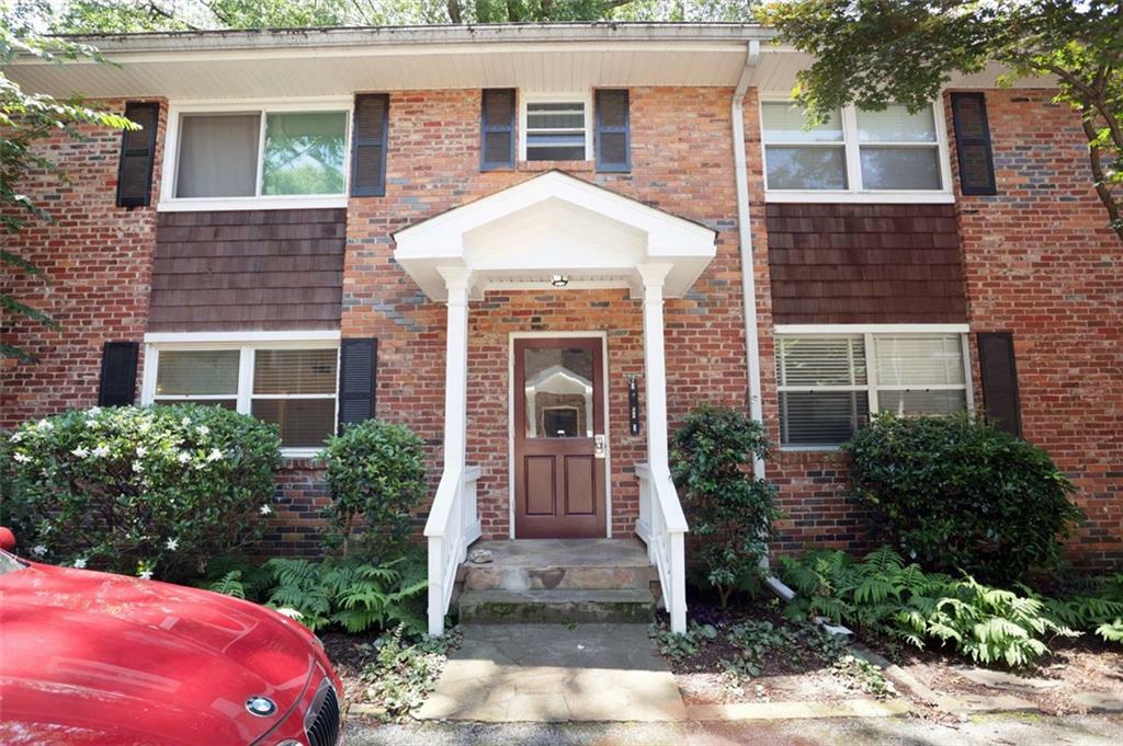 Property Photo:  819 Durant Place NE 819-6  GA 30308 