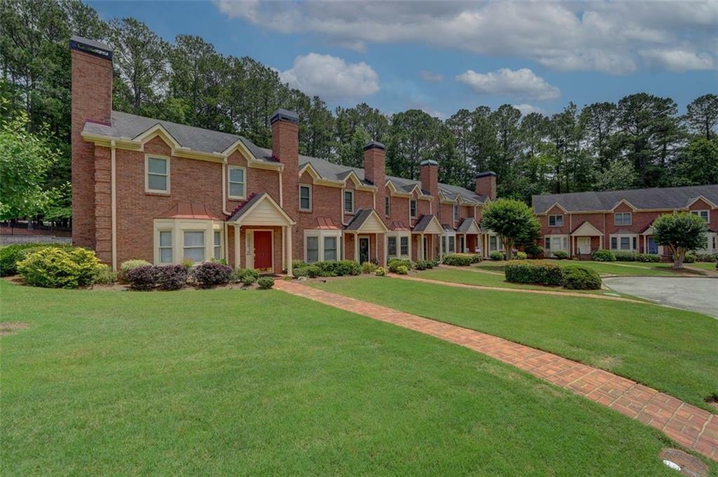 Property Photo:  2565 Holcomb Springs Drive  GA 30022 