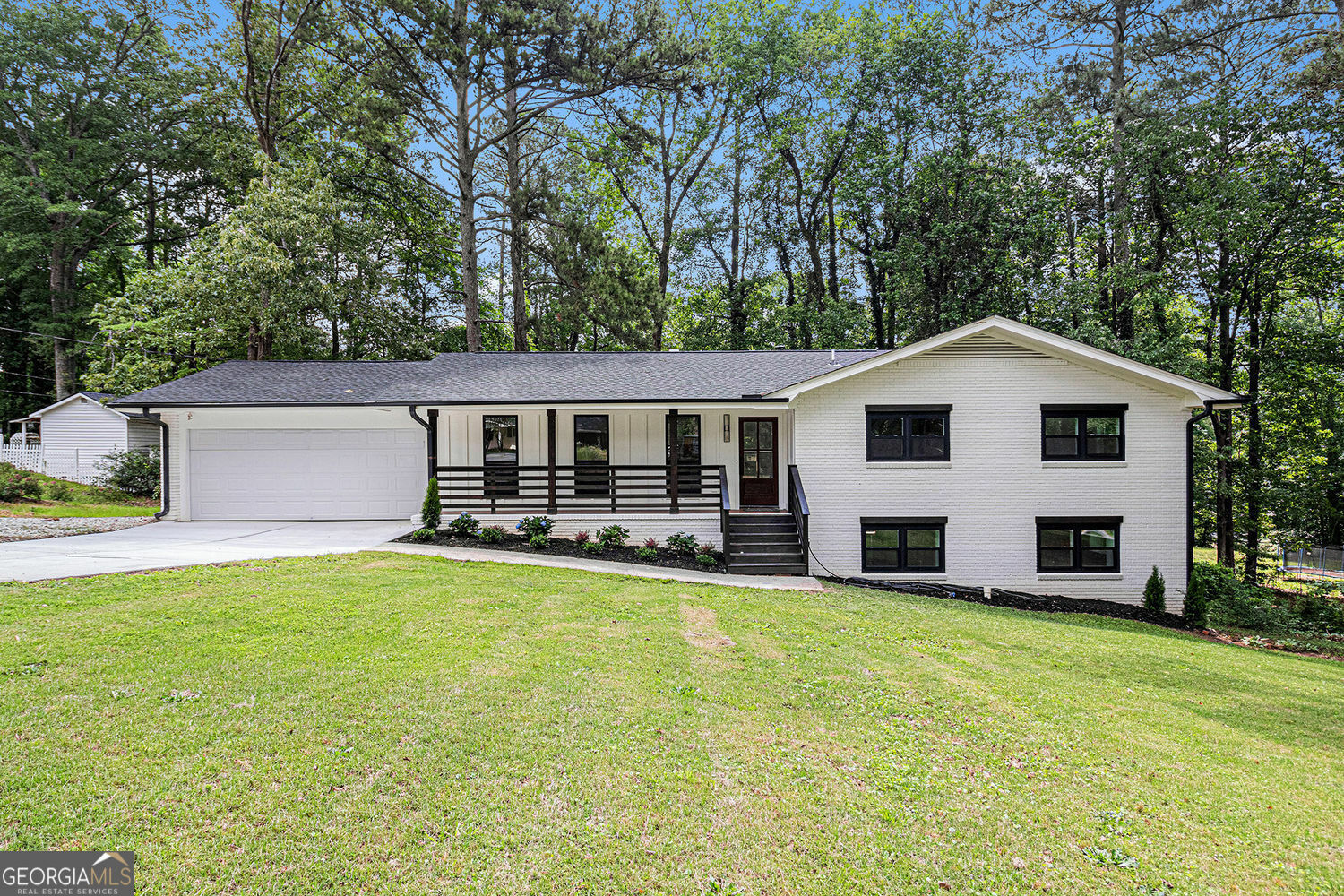 Property Photo: 106 Hickory Avenue GA 30215