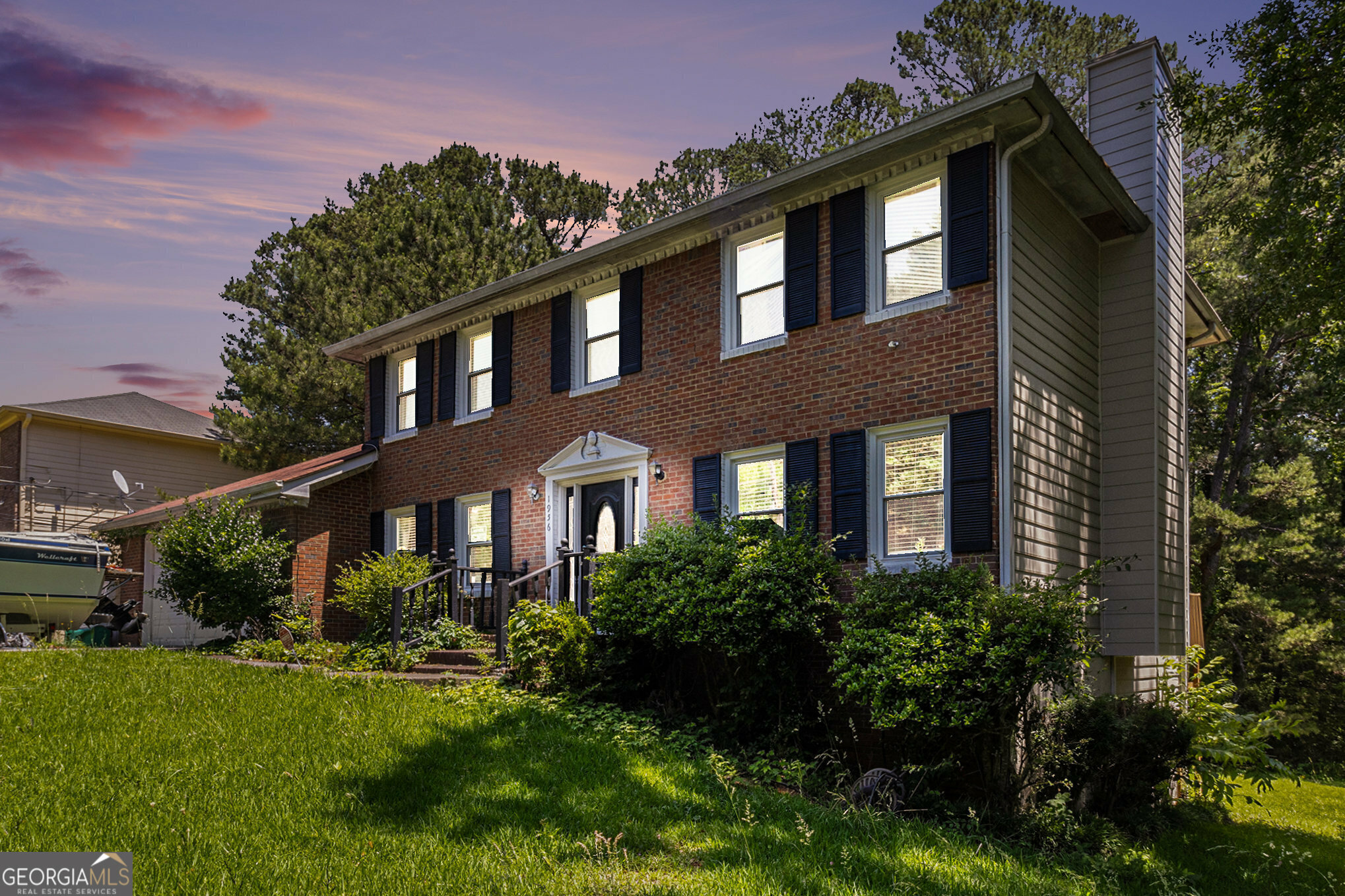 Property Photo: 1956 Spencer Oaks Lane GA 30058