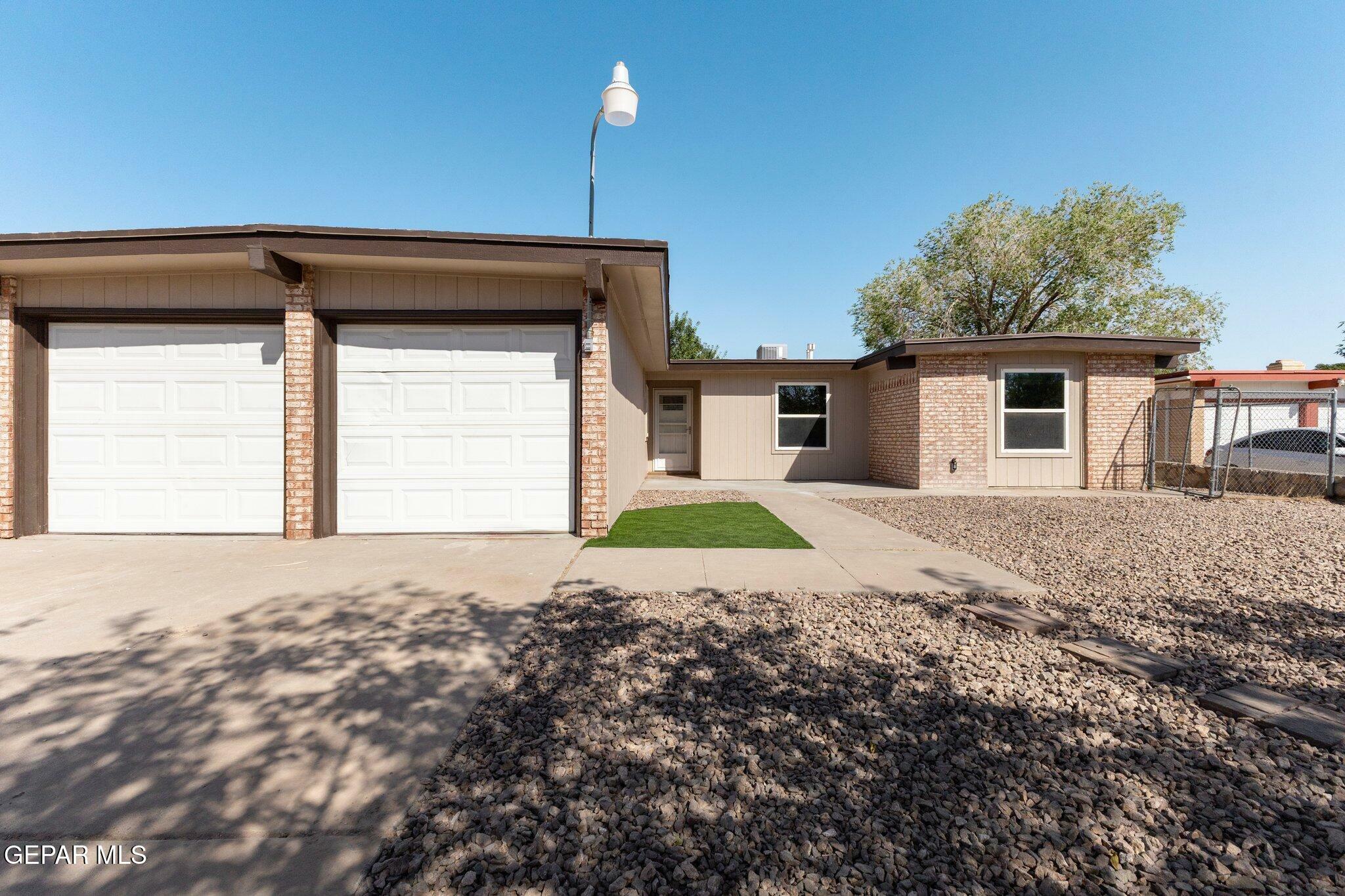 2912 Jarvis Drive  El Paso TX 79935 photo