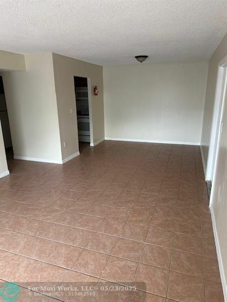 Property Photo: 411 Executive Center Dr FL 33401