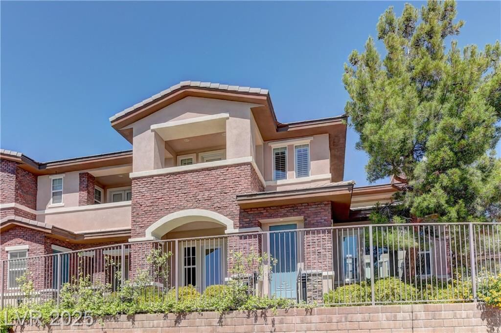 Property Photo:  11280 Granite Ridge Drive 1041  NV 89135 