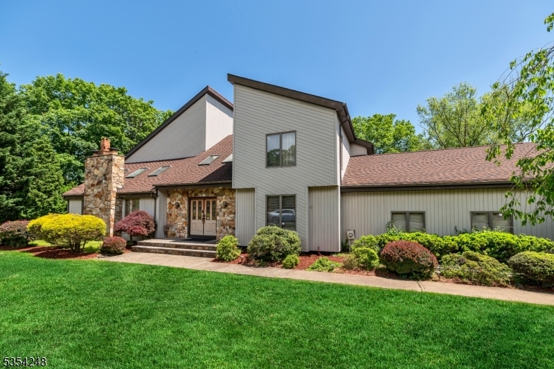 Property Photo: 81 Columbus Ave NJ 07512