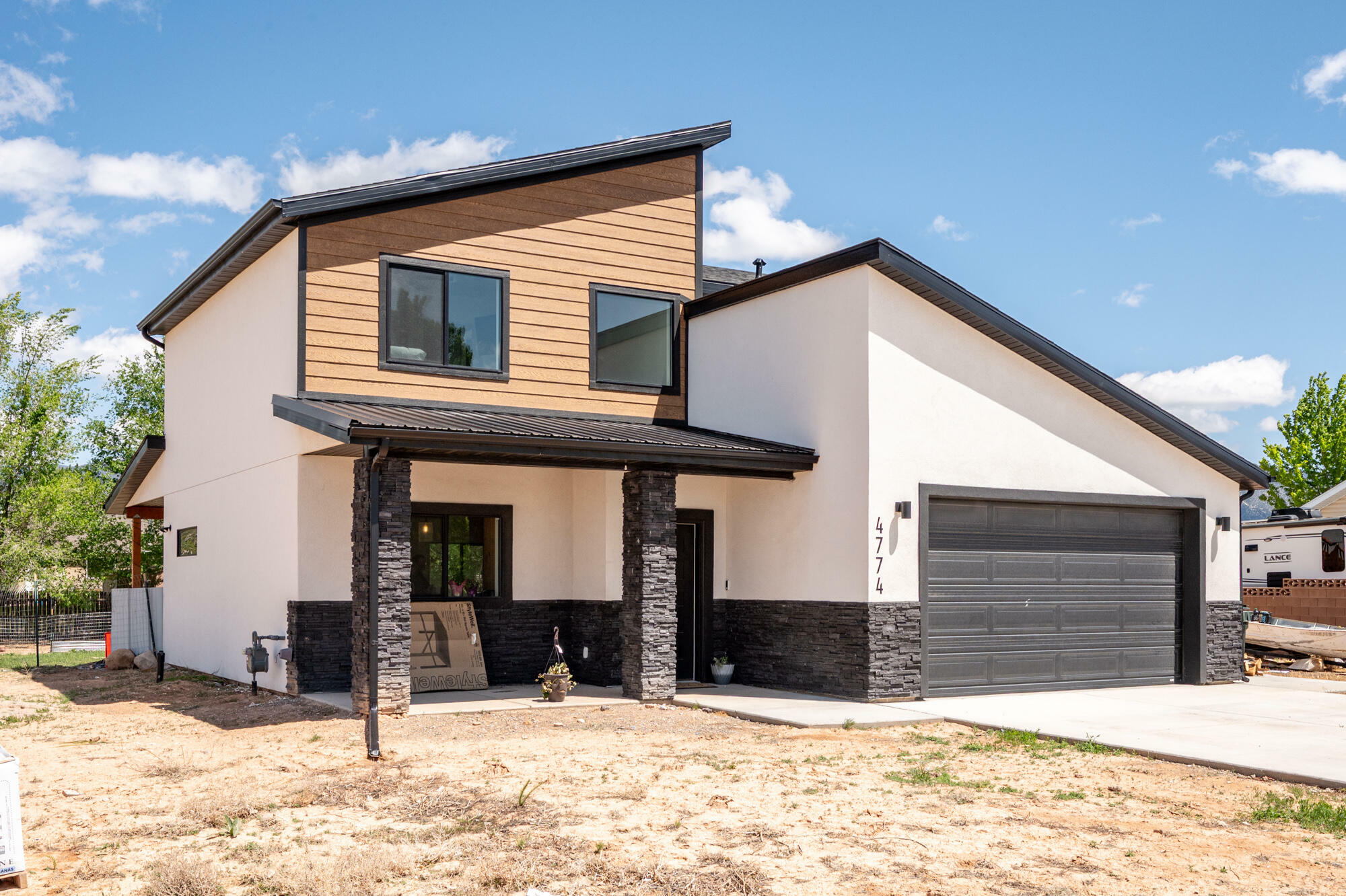 Property Photo: 4774 N Millard Ln UT 84721