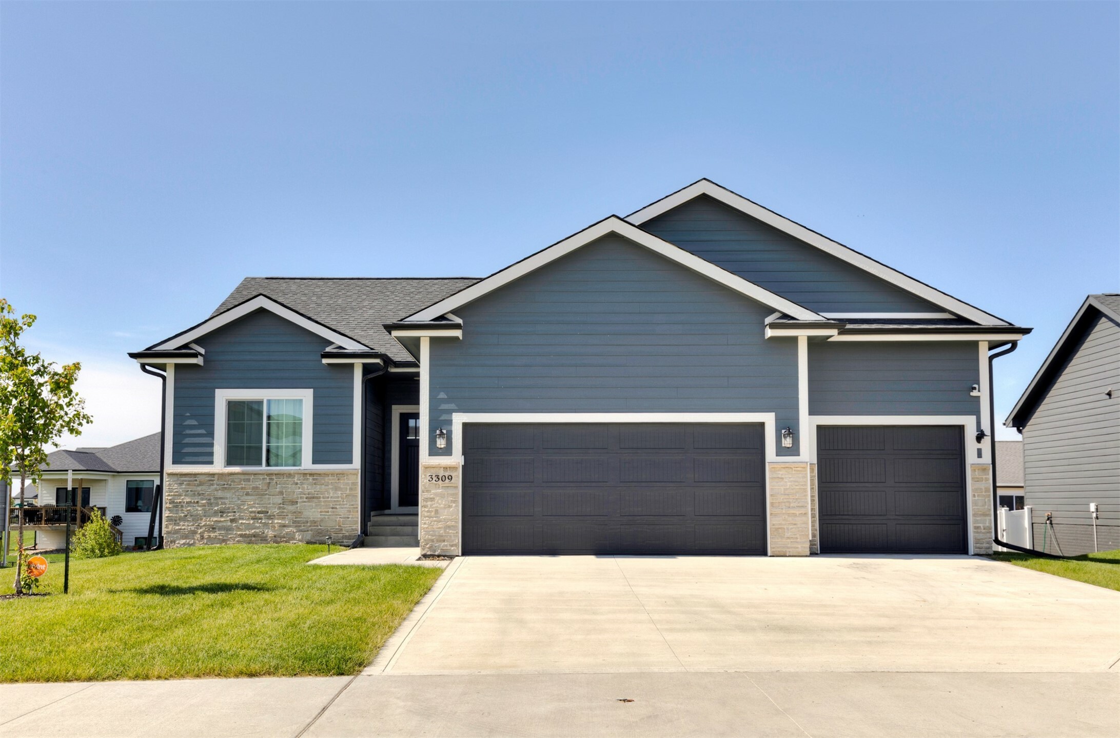 3309 NW Reinhart Drive  Ankeny IA 50023 photo