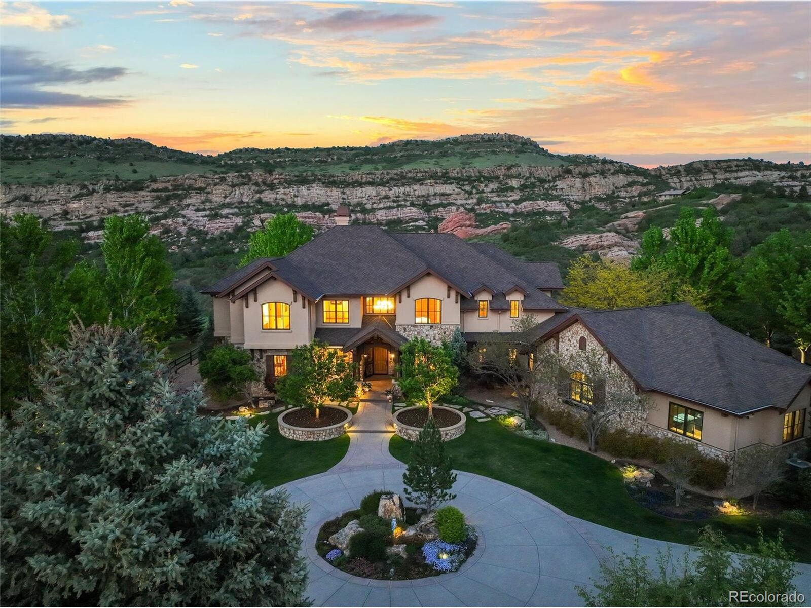 Property Photo:  9650 S Cougar Rd  CO 80127 