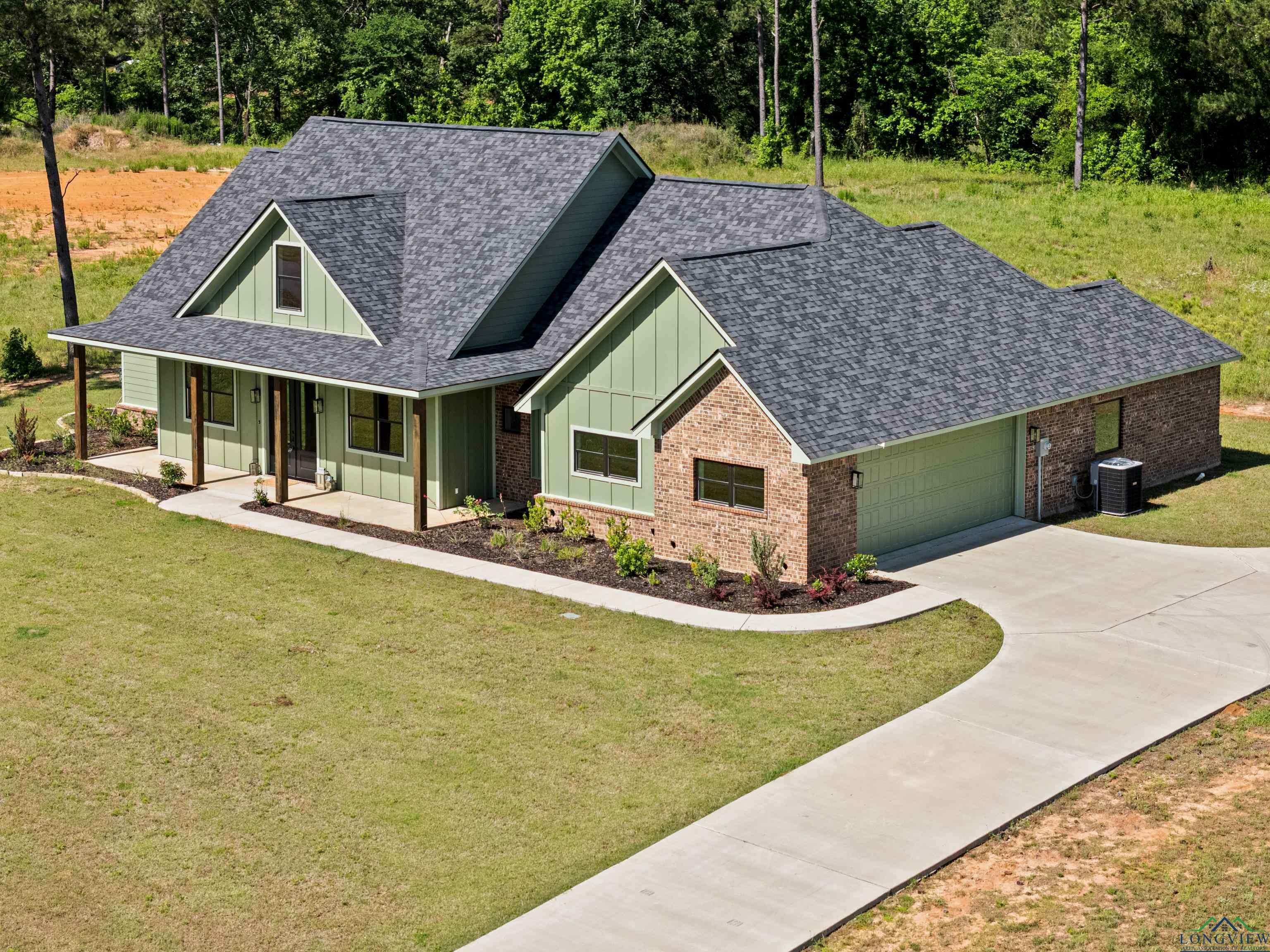 Property Photo: 225 Eagle Creek Eagle Creek TX 75640