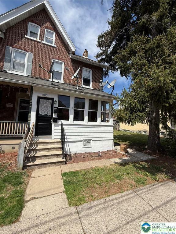 Property Photo: 1055 Seneca Street PA 18015