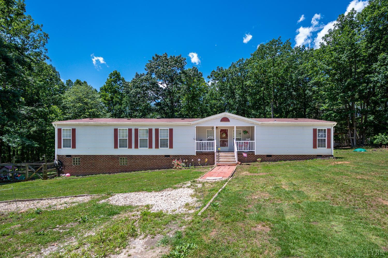 Property Photo:  1145 Shady Rest Lane  VA 24104 
