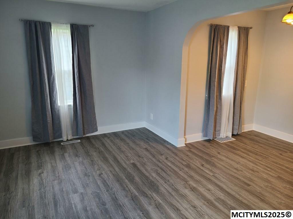 Property Photo: 1424 N Hampshire IA 50401