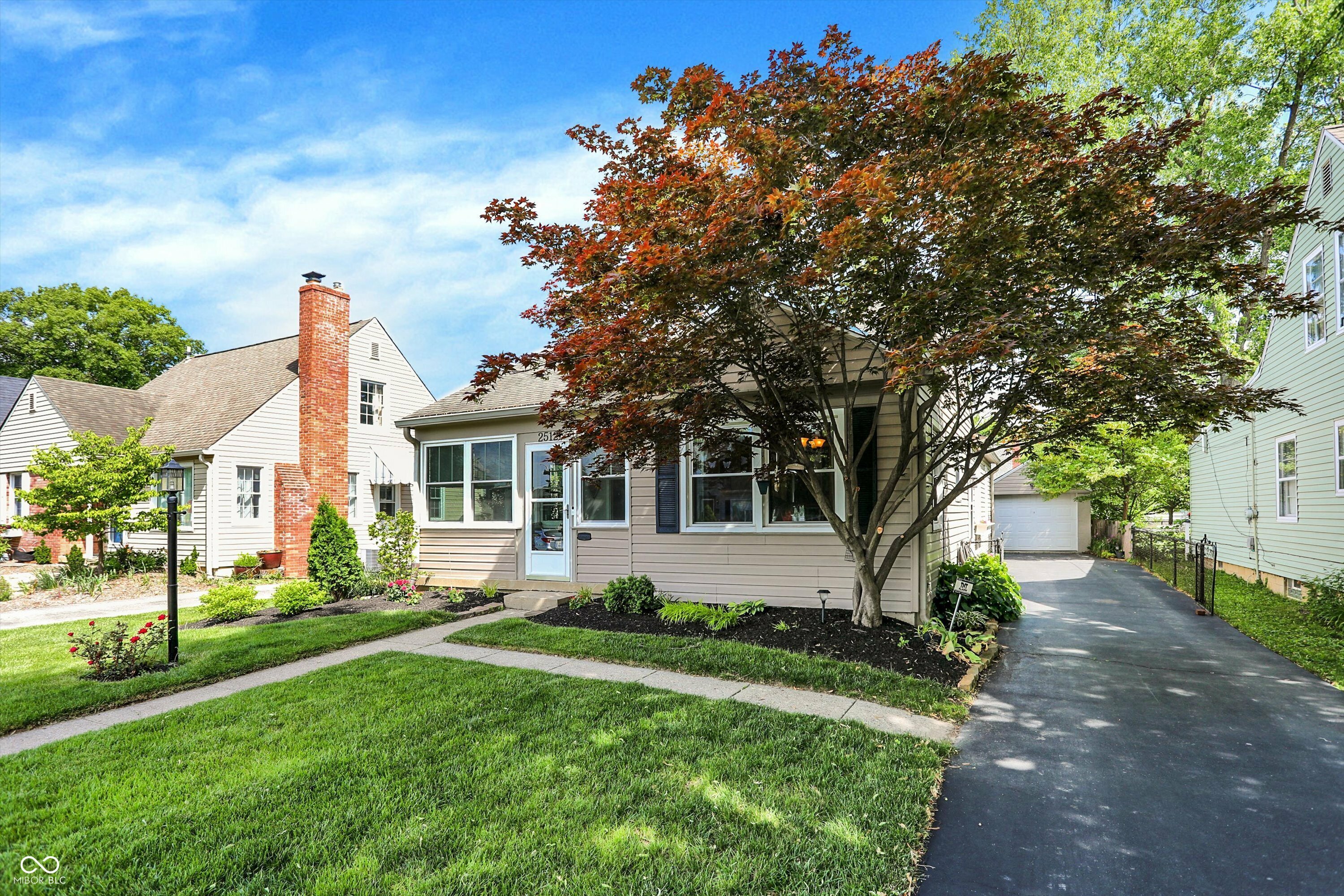 Property Photo: 2512 E 57th Street IN 46220