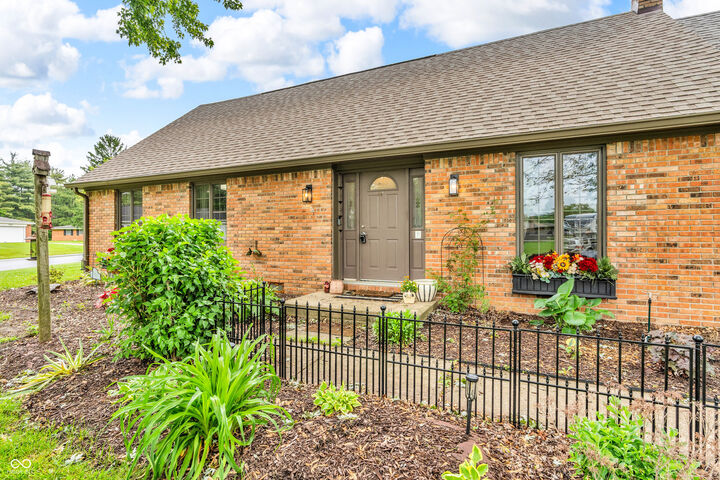 Property Photo: 7633 Janean Drive IN 46112