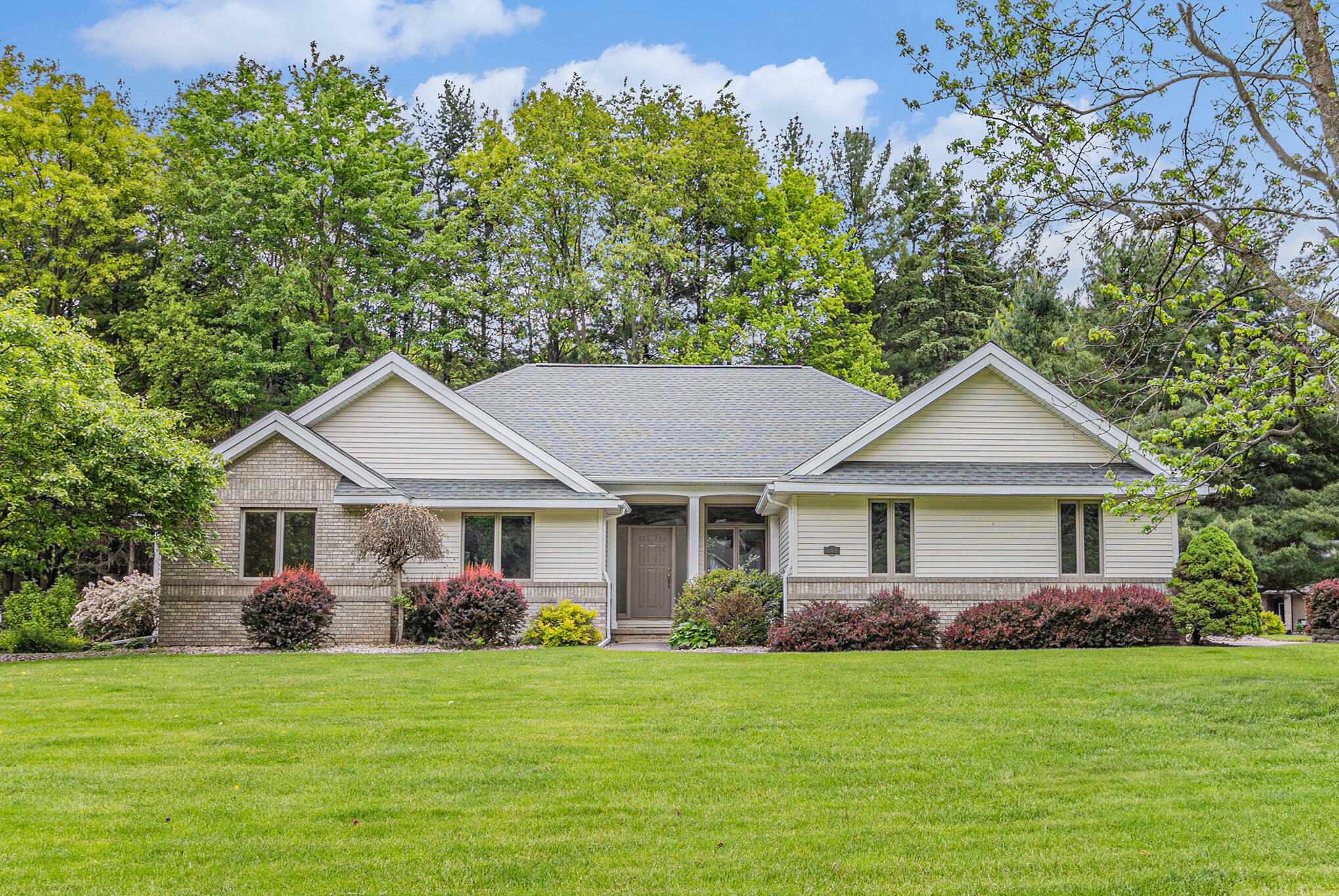 189 Westchester Way  Battle Creek MI 49015 photo
