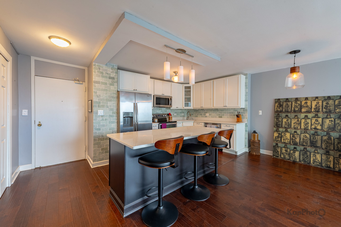 Property Photo:  5455 N Sheridan Road 3006  IL 60640 