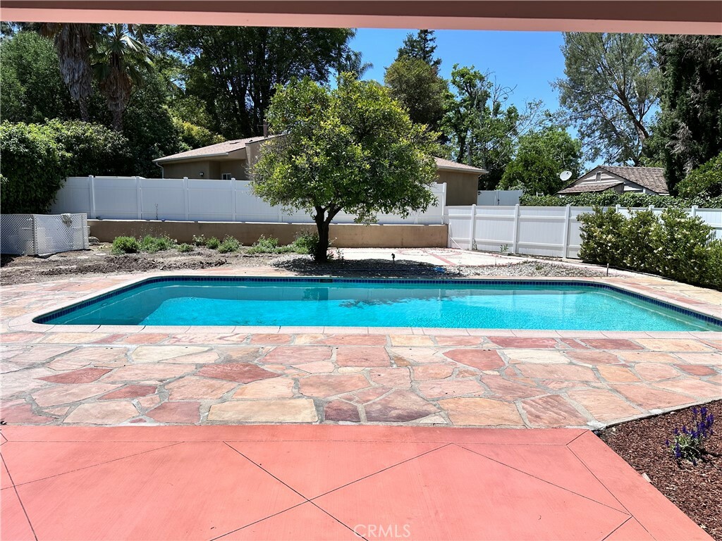 Property Photo: 5369 Topeka Drive CA 91356