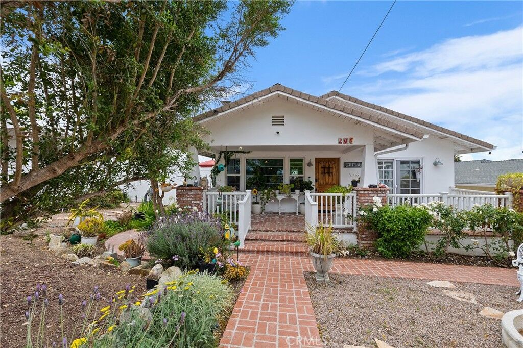Property Photo: 206 S Wisconsin Street CA 92028