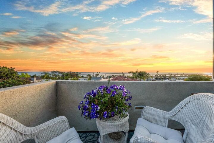 2208 Oxford Ave  Cardiff by the Sea CA 92007 photo