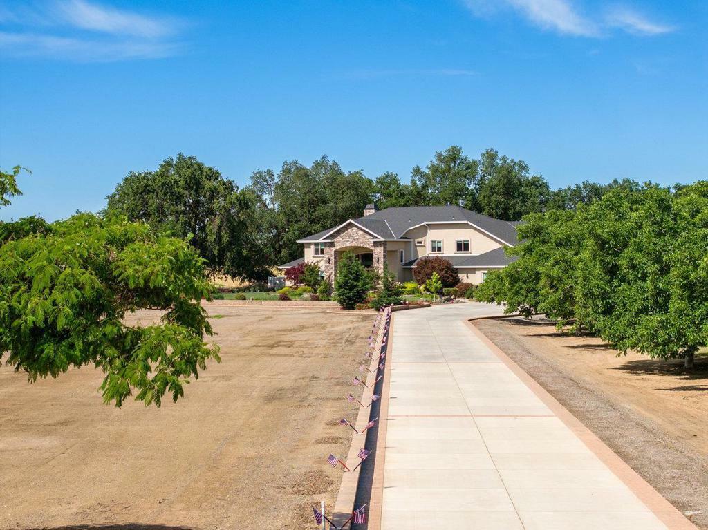 Property Photo: 2165 W Biggs Gridley Road CA 95948