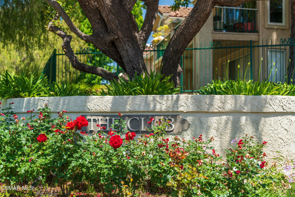 Property Photo:  493 Shelburne Lane A  CA 93065 